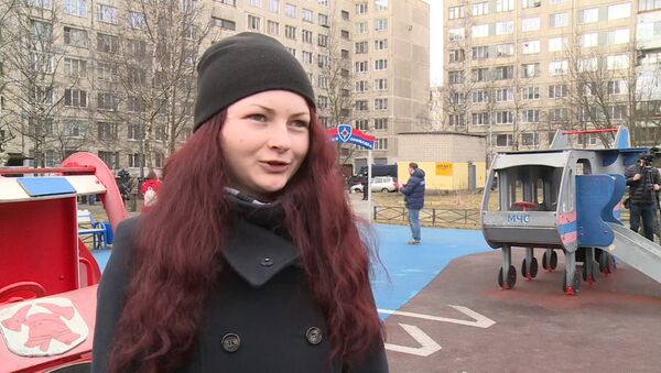 Жительница дома в Санкт-Петербурге, где обезвредили бомбу - Sputnik Абхазия