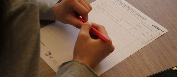 В Сухуме написали Тотальный диктант В Сухуме написали Тотальный диктант - Sputnik Абхазия