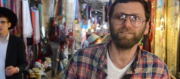 Иконы, специи и крестики: паломники из Абхазии на Иерусалимском рынке Иконы, специи и крестики: паломники из Абхазии на Иерусалимском рынке - Sputnik Абхазия