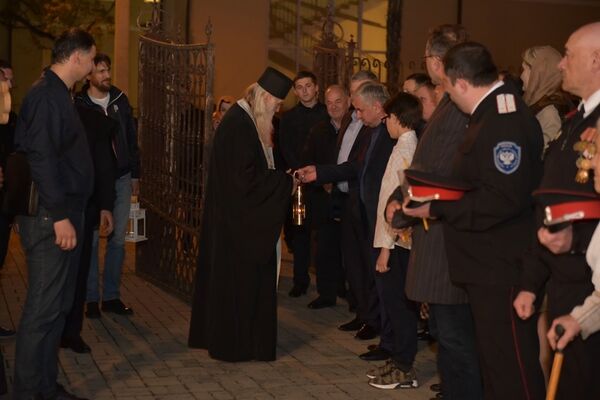 Пасхальная служба в сухумском кафедральном соборе - Sputnik Абхазия