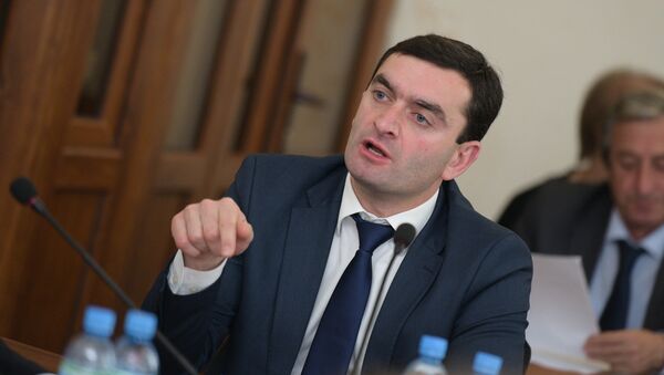 Депутат Валерий Агрба  на второй сессии парламента Абхазии шестого созыва - Sputnik Абхазия