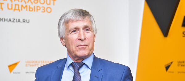 Аԥсны аҽтәы спорт афедерациа ахада Аслан Камлиа Аԥсны аҽтәы спорт афедерациа ахада Аслан Камлиа - Sputnik Аҧсны