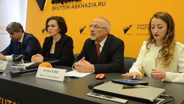 Русские не приехали учить: в Sputnik рассказали, как пройдет абхазо-российская конференция - Sputnik Абхазия