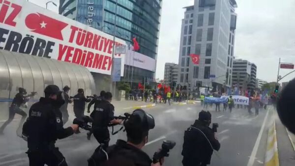 Разгон демонстрации в Стамбуле - Sputnik Абхазия