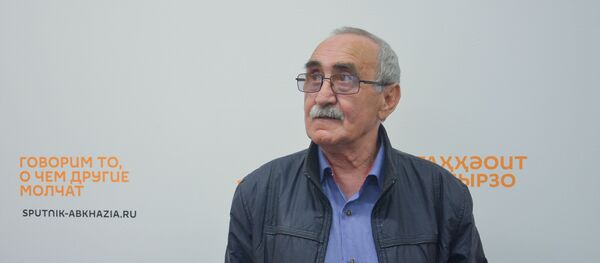 Анасамбль Афырҭын асахьаркыратә напхгаҩы Лев Қьецба - Sputnik Аҧсны