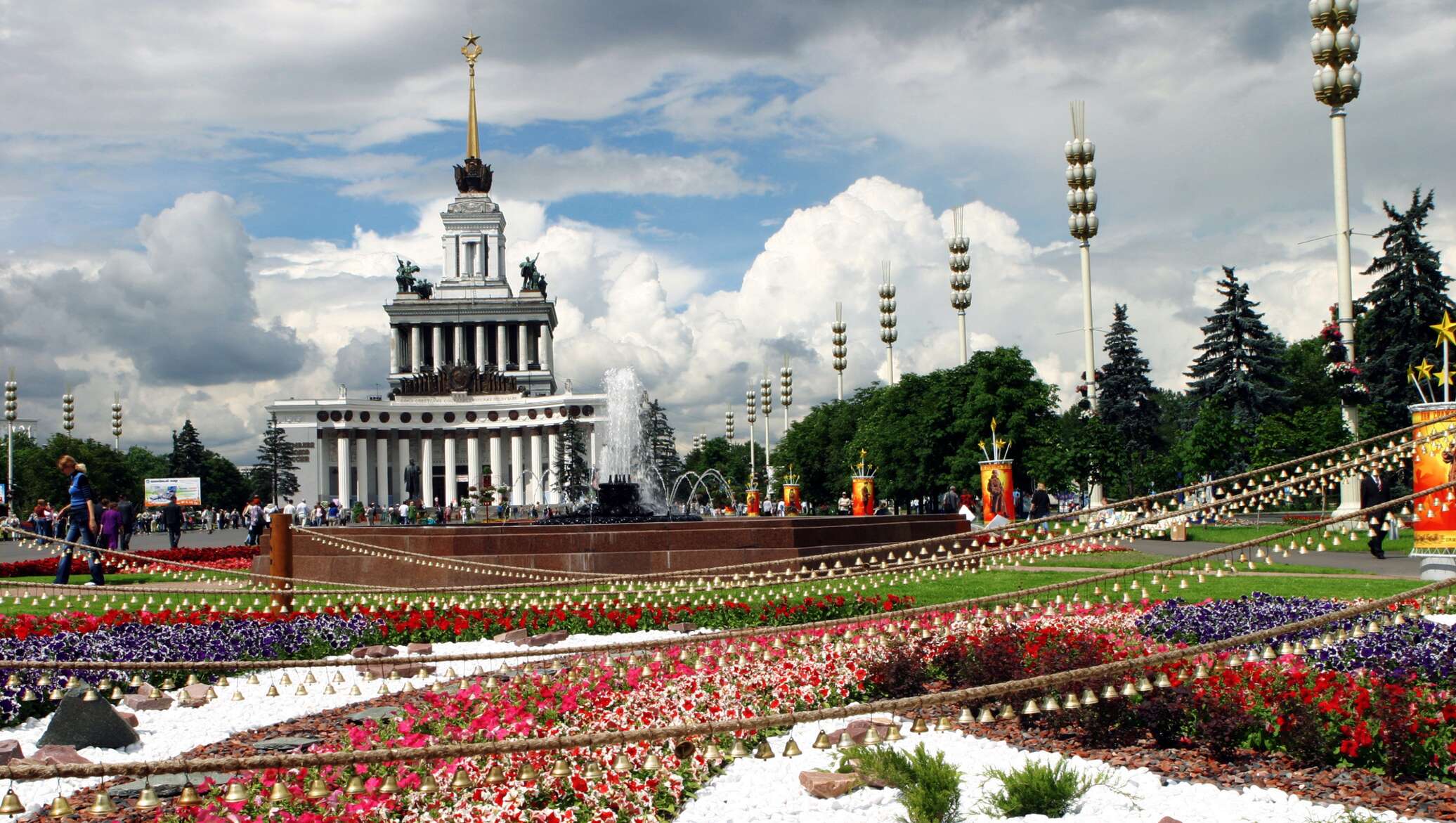 Вднх весной фото