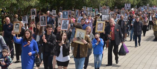 Прохождение бессмертного полка Прохождение бессмертного полка - Sputnik Абхазия