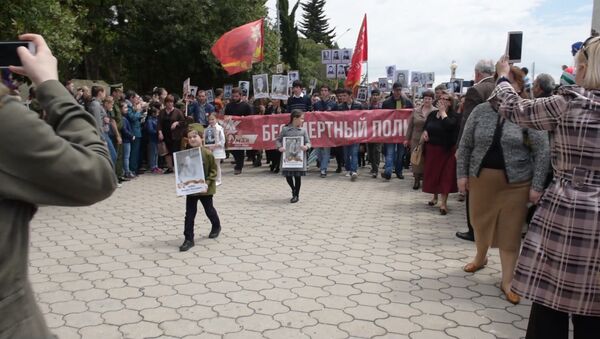 Победный марш: кадры парада в Сухуме - Sputnik Абхазия