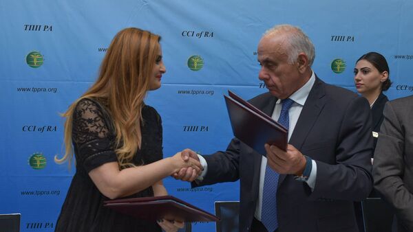 Подписание соглашения между ТПП Абхазии и черкесами из Ливана - Sputnik Абхазия
