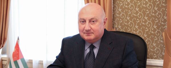 Посол Абхазии в России Игорь Ахба - Sputnik Абхазия
