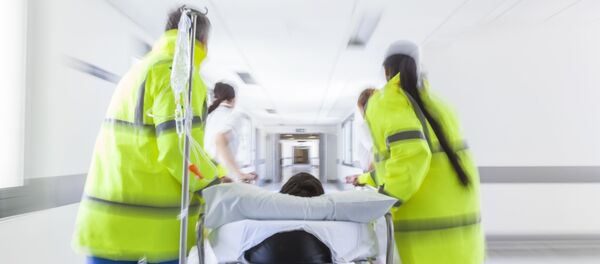 Срочная госпитализация больного Срочная госпитализация больного - Sputnik Абхазия