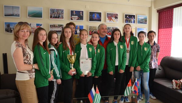Сборная Абхазия приняла участие во Всемирных играх юных соотечественников, которые проходили в Казани - Sputnik Абхазия