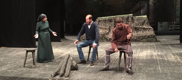 Аҿартә театр иқәнаргылоит аспектакль ҿыц Инаԥҳа Кьагәа Аҿартә театр иқәнаргылоит аспектакль ҿыц Инаԥҳа Кьагәа - Sputnik Аҧсны