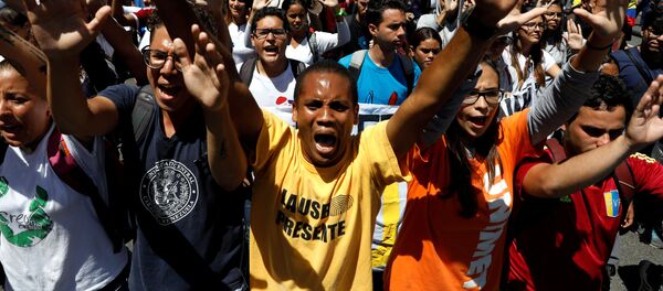 Марш оппозиции в Венесуэле Марш оппозиции в Венесуэле - Sputnik Абхазия