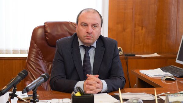 Тамаз Цахнакия на заседании по иммунизации в минздраве - Sputnik Абхазия