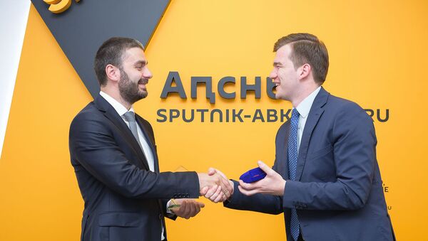 Вручения звания послам благотворительного движения Послы доброй воли Абхазии - Sputnik Абхазия