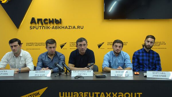 Играли как дома: футболисты сборной Абхазии о поддержке болельщиков на ЧЕ ConIFA - Sputnik Абхазия