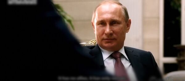 Фрагменты документального фильма Оливера Стоуна Интервью с Путиным Фрагменты документального фильма Оливера Стоуна Интервью с Путиным - Sputnik Абхазия
