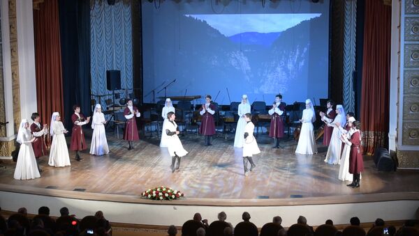 Сухумское госучилище культуры отпраздновало свой юбилей - Sputnik Абхазия