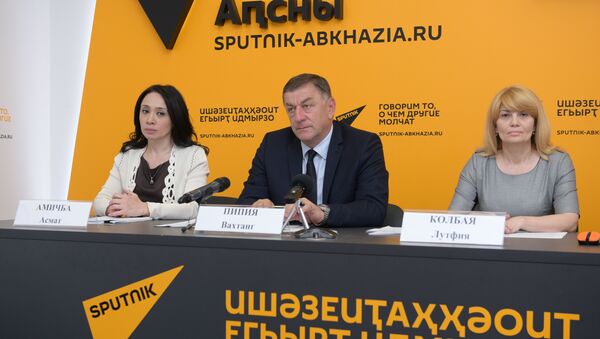 Пресс-конференция Госкомимущества - Sputnik Абхазия