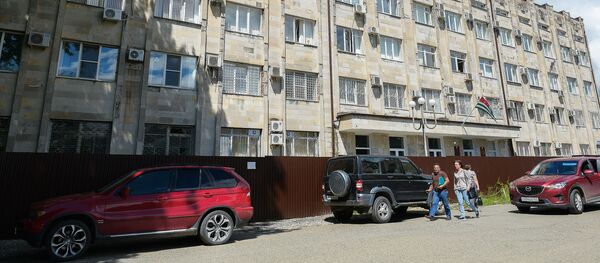 Здание правительства по улице Званба 9 - Sputnik Абхазия