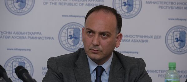 Адәныҟатәи аусқәа рминистр Даур Ақаҩба Адәныҟатәи аусқәа рминистр Даур Ақаҩба - Sputnik Аҧсны