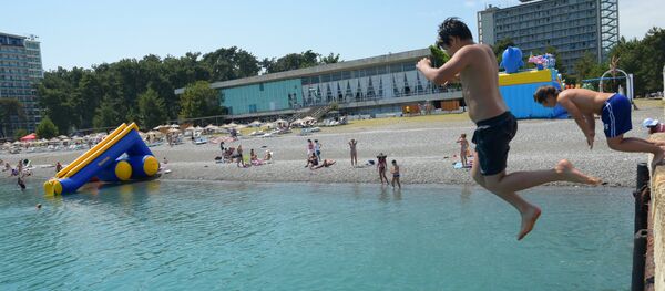 Отдых туристов в Абхазии Отдых туристов в Абхазии - Sputnik Абхазия