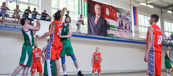Турнир по баскетболу имени Сергея Багапша Турнир по баскетболу имени Сергея Багапша - Sputnik Абхазия