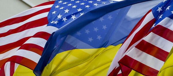Флаги США и Украины Флаги США и Украины - Sputnik Абхазия