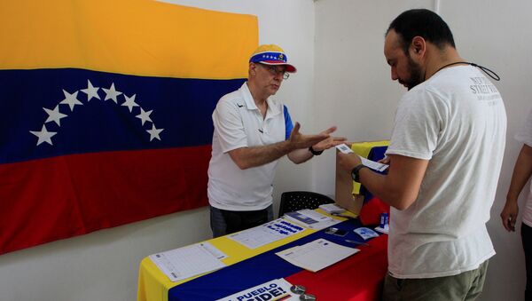 Голосование на народном референдуме в Венесуэле - Sputnik Абхазия