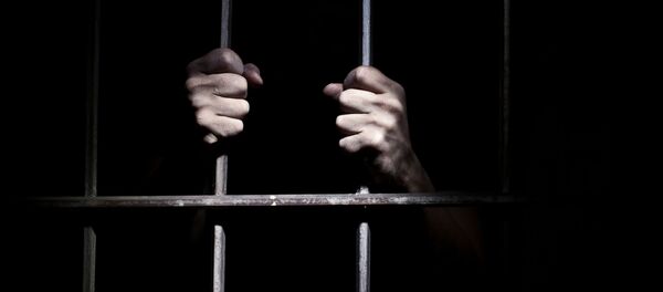 Заключенный в тюрьме - Sputnik Абхазия