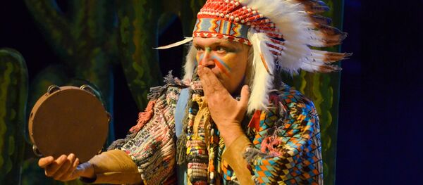 Спектакль Братец Кролик & Братец Лис в РУСДРАМе Спектакль Братец Кролик & Братец Лис в РУСДРАМе - Sputnik Абхазия