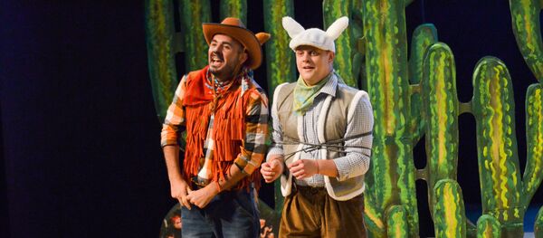 Спектакль Братец Кролик & Братец Лис в РУСДРАМе - Sputnik Абхазия