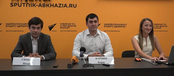 Миссия Босфор выполнена: Барциц и Гицба рассказали о заплыве в Турции - Sputnik Абхазия