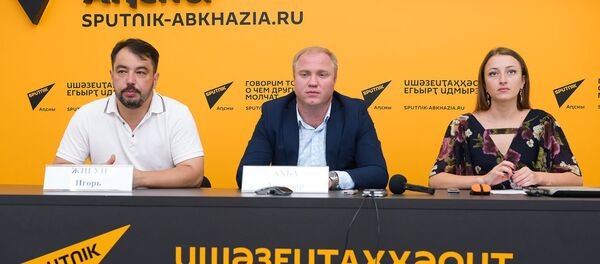 Видео-мост Москва-Сухум на тему Влияние внедрения курортного сбора в России на количество туристов в Абхазии - Sputnik Абхазия