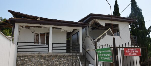 Последствия взрыва в Приморске. Сероводородный источник. Последствия взрыва в Приморске. Сероводородный источник. - Sputnik Абхазия