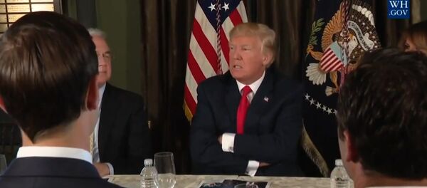 Трамп пригрозил КНДР ответить огнём и яростью Трамп пригрозил КНДР ответить огнём и яростью - Sputnik Абхазия