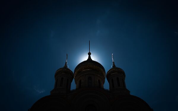 Храм Воскресения Христова на территории Сретенского монастыря в Москве - Sputnik Абхазия