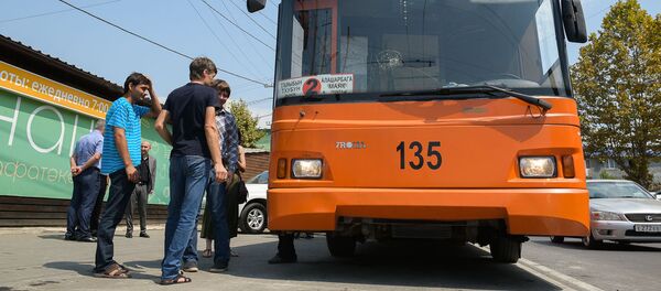 Запуск троллейбусной ветки Рынок - Маяк Запуск троллейбусной ветки Рынок - Маяк - Sputnik Абхазия