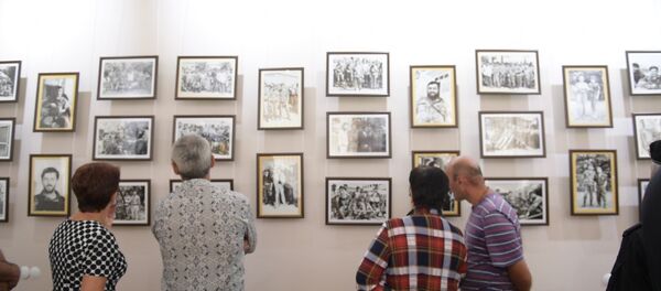 Добровольцы вспоминали молодость: выставка в музее Боевой славы Добровольцы вспоминали молодость: выставка в музее Боевой славы - Sputnik Абхазия