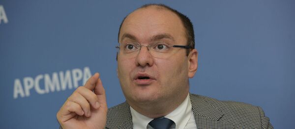Пресс-конференция с председателем Нацбанка Бесланом Барателиа Пресс-конференция с председателем Нацбанка Бесланом Барателиа - Sputnik Абхазия