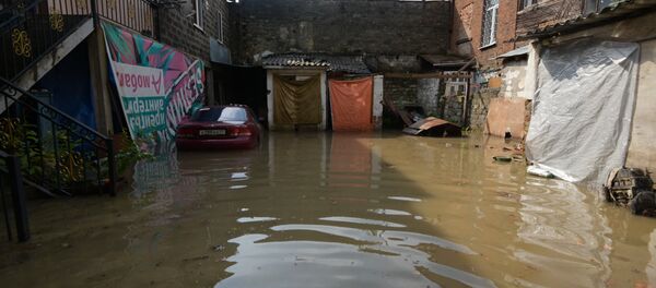 Ливень в Сухуме. Архивное фото Ливень в Сухуме. Архивное фото - Sputnik Абхазия