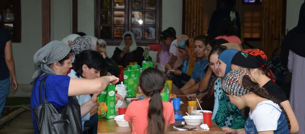 Мусульмане отмечают Курбан-байрам в Абхазии Мусульмане отмечают Курбан-байрам в Абхазии - Sputnik Абхазия