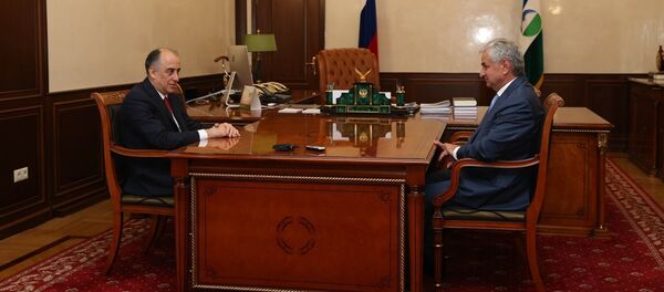 Встреча Рауля Хаджимба и Юрия Кокова в КБР Встреча Рауля Хаджимба и Юрия Кокова в КБР - Sputnik Абхазия