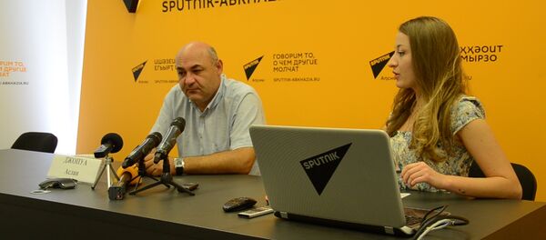 Опередить скорую: о важности первой медпомощи рассказали в Sputnik Опередить скорую: о важности первой медпомощи рассказали в Sputnik - Sputnik Абхазия