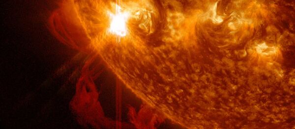 Вспышка на Солнце - Sputnik Абхазия
