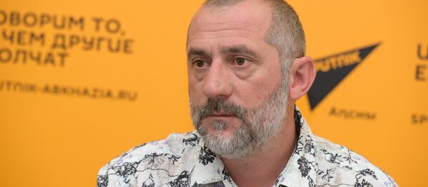 Пресс-конференция с лауреатами премии имени Фазиля Искандера Пресс-конференция с лауреатами премии имени Фазиля Искандера - Sputnik Абхазия