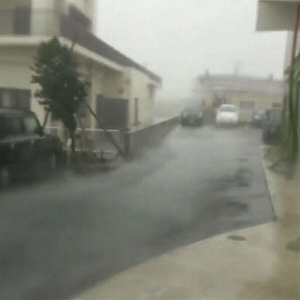 Тайфун Талим в японском городе Миякодзима Тайфун Талим в японском городе Миякодзима - Sputnik Абхазия