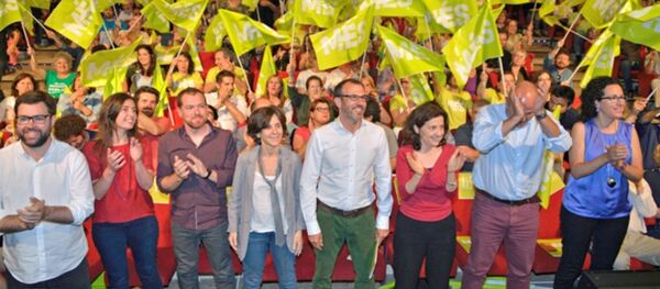 Игра с огнем: бомба замедленного действия в Испании - Sputnik Абхазия