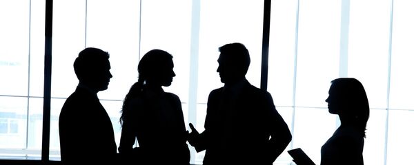 Бизнесмены в офисе - Sputnik Абхазия